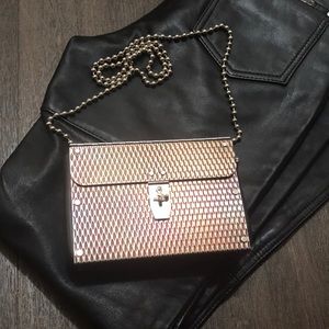 Wendy Stevens Womens ClutchHandbag Silver Tone Metal